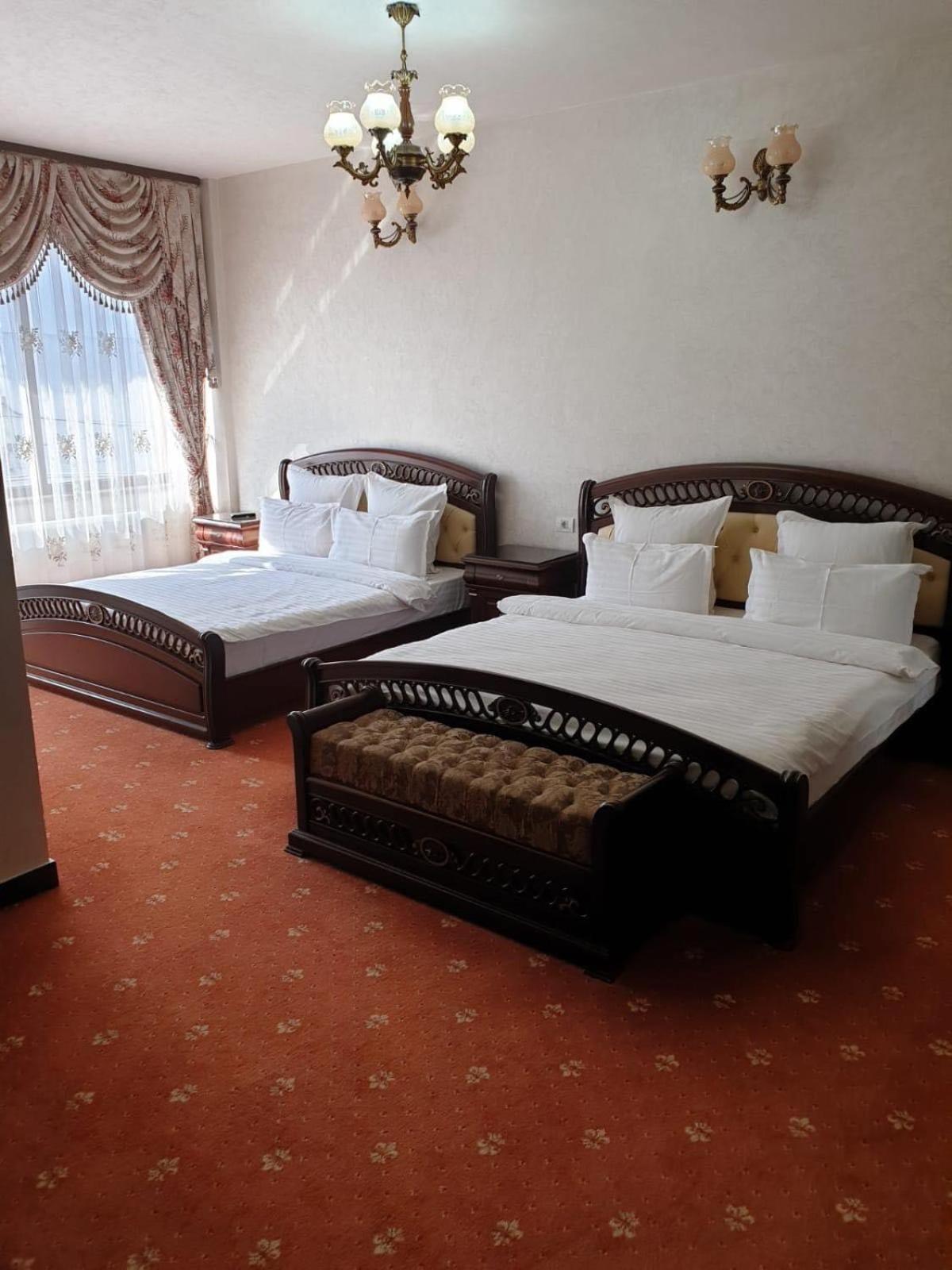 Hotel Bacsoridana Tecuci Ngoại thất bức ảnh