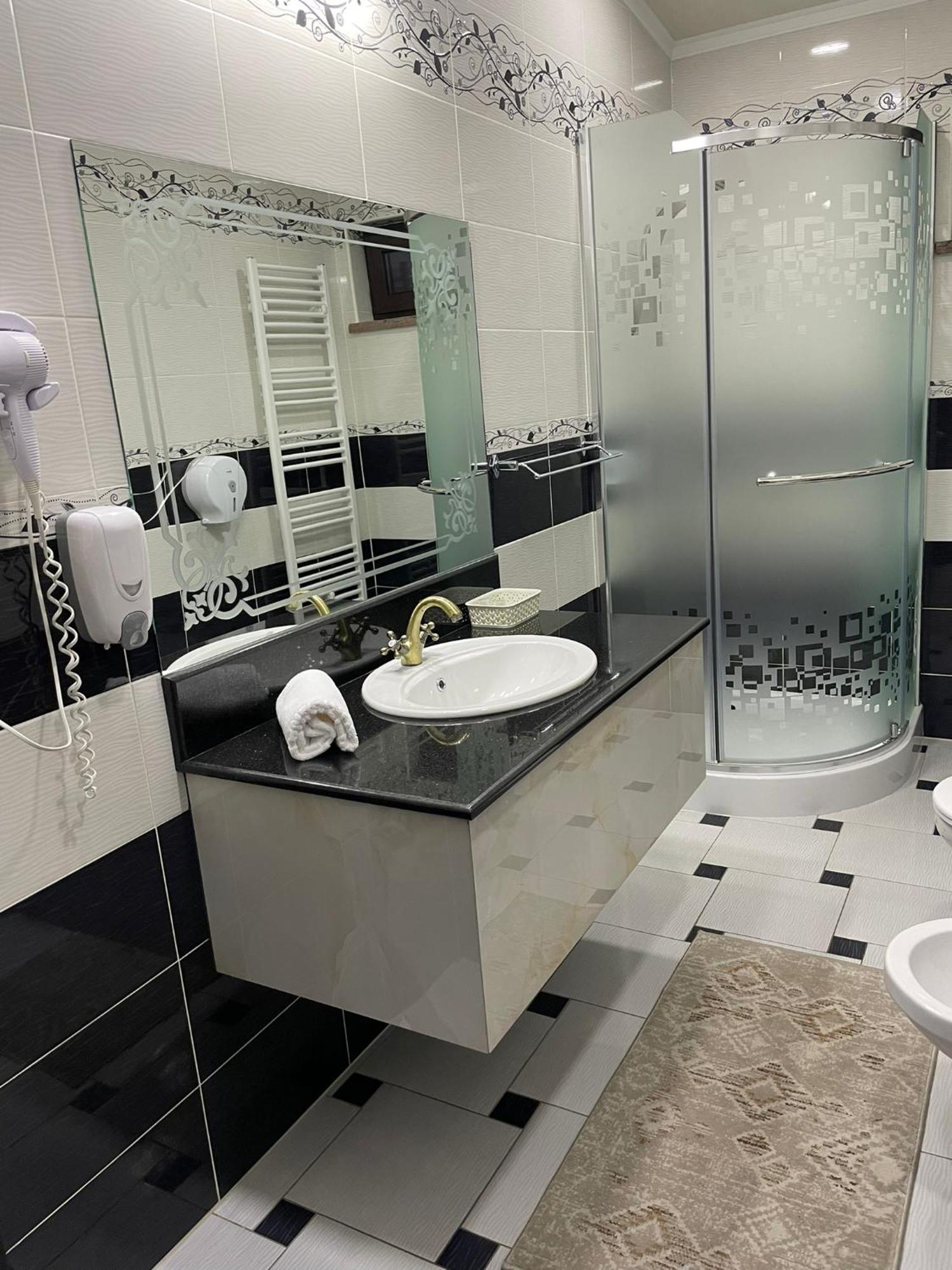 Hotel Bacsoridana Tecuci Ngoại thất bức ảnh