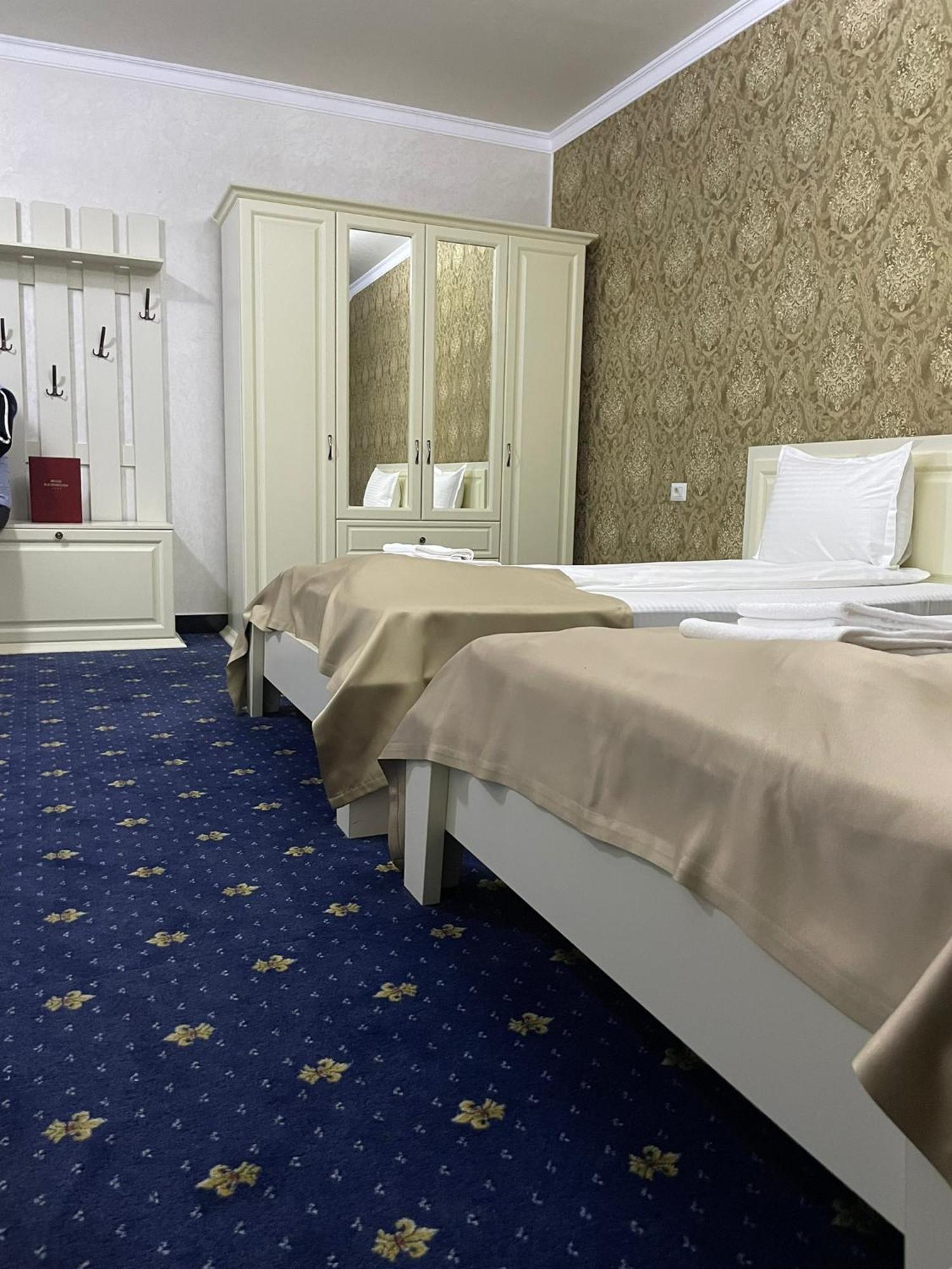 Hotel Bacsoridana Tecuci Ngoại thất bức ảnh