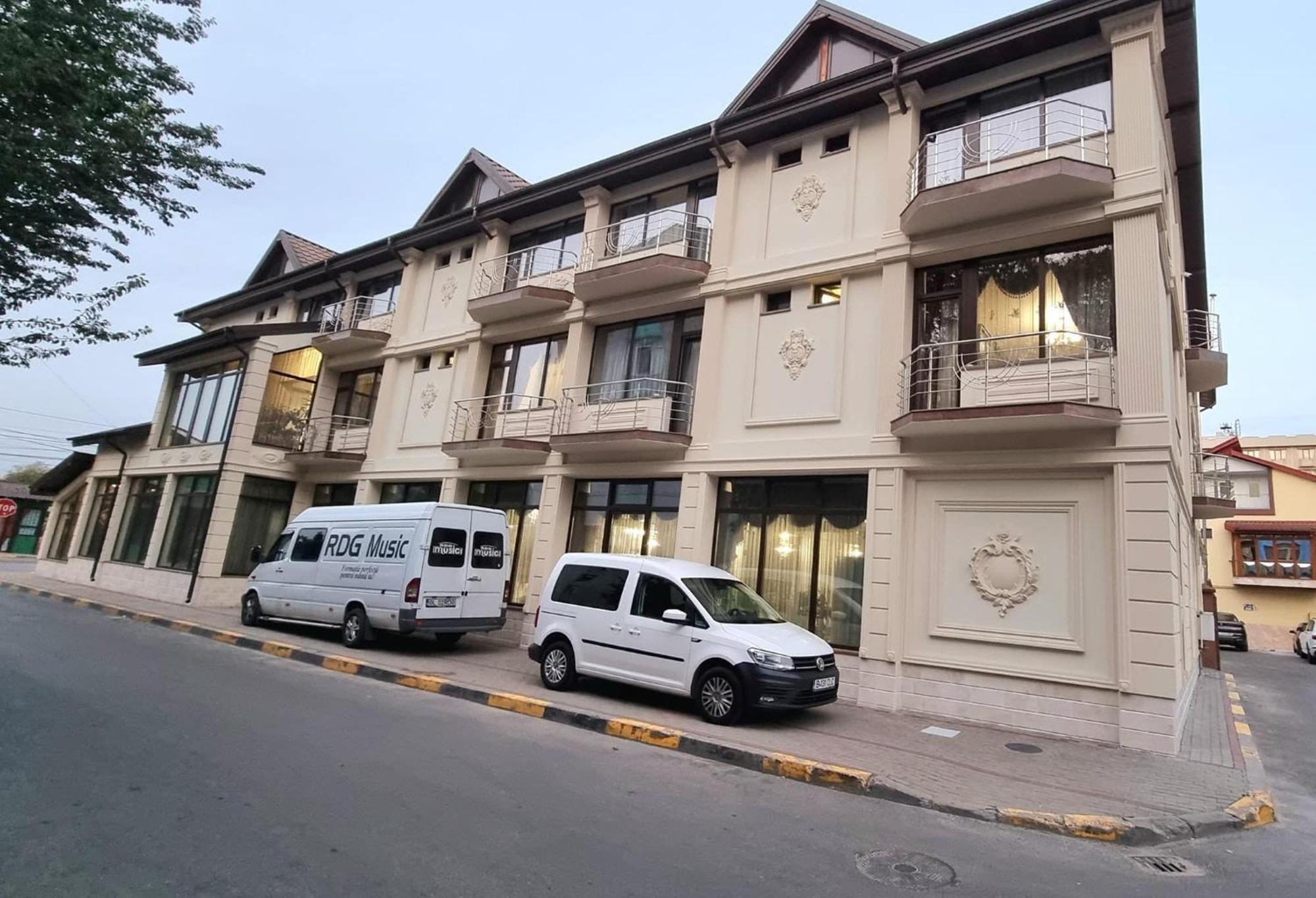 Hotel Bacsoridana Tecuci Ngoại thất bức ảnh